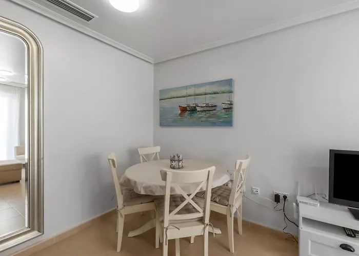 Homely Bergantin Torrevieja