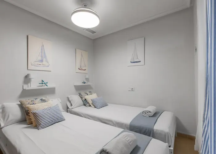 Homely Bergantin Torrevieja