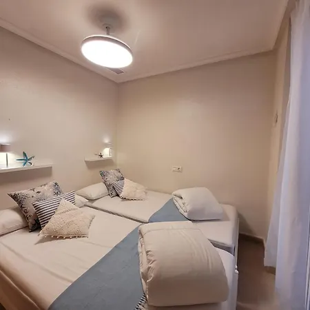 Homely Bergantin Апартаменты Торевьиа